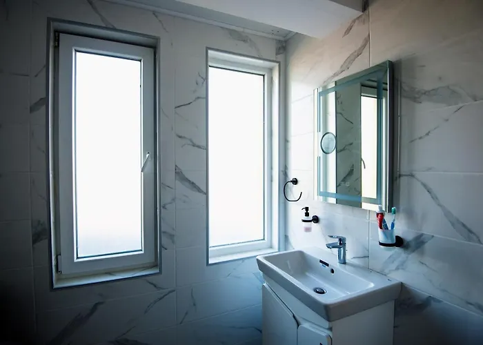 Appartement Modern Spacious 1bd For Two In By Flat Mаnаger