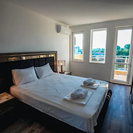 Modern Spacious 1bd For Two In By Flat Mаnаger Nesebar